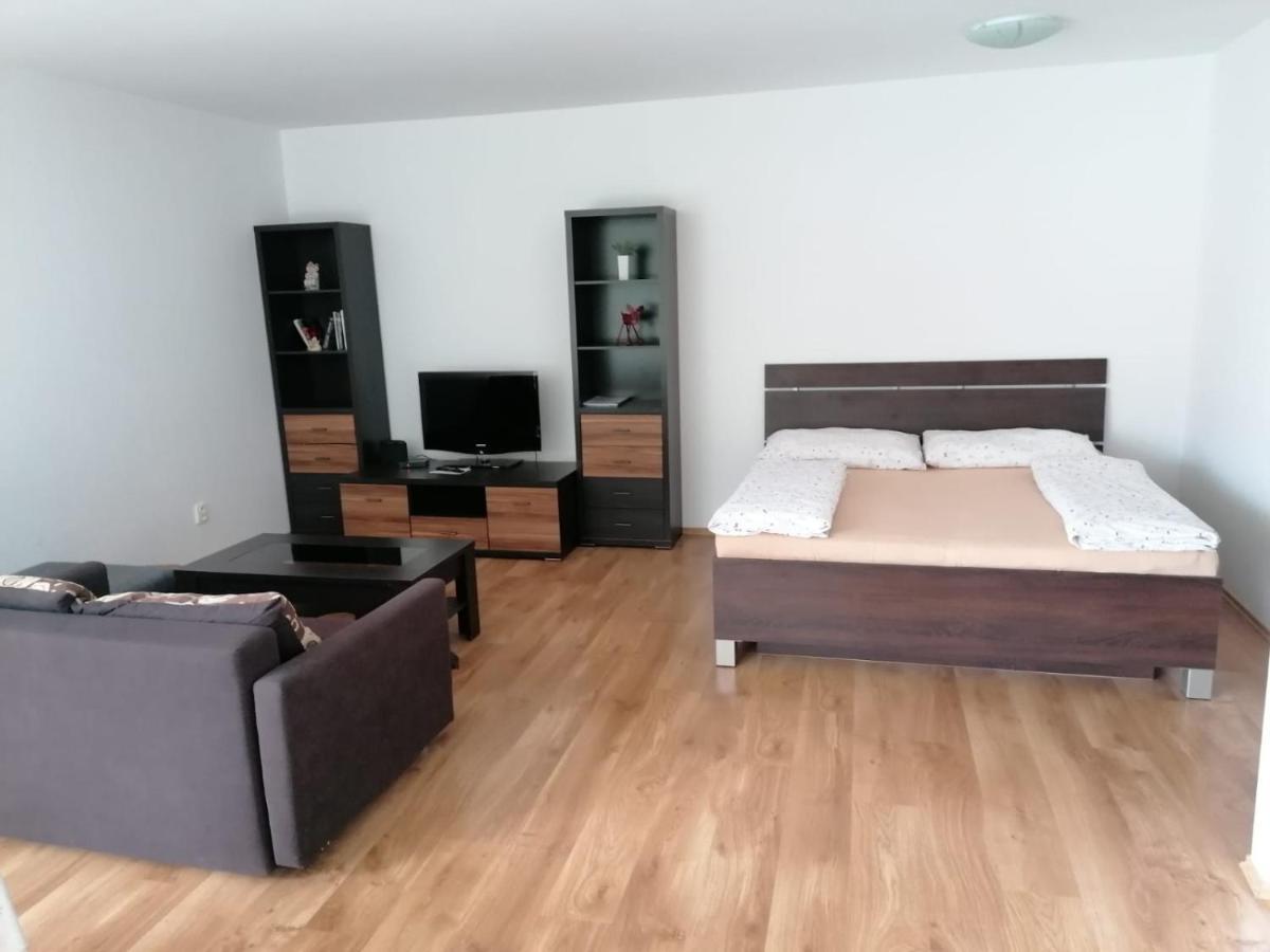 Modern City Center Apartment With Private Parking Martin Zewnętrze zdjęcie