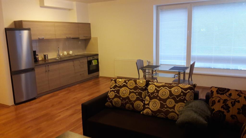 Modern City Center Apartment With Private Parking Martin Zewnętrze zdjęcie